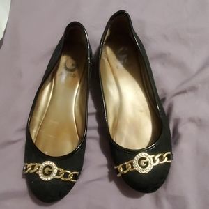 Guess flat shoes